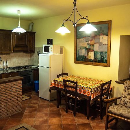 La Pietra Antica Albergo Diffuso Pieve Fosciana Exteriör bild