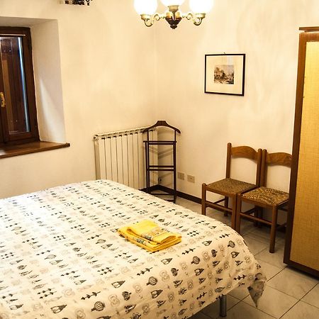 La Pietra Antica Albergo Diffuso Pieve Fosciana Exteriör bild