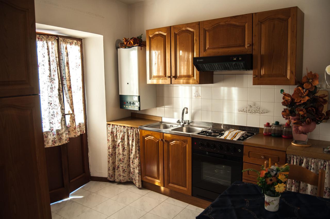 La Pietra Antica Albergo Diffuso Pieve Fosciana Exteriör bild