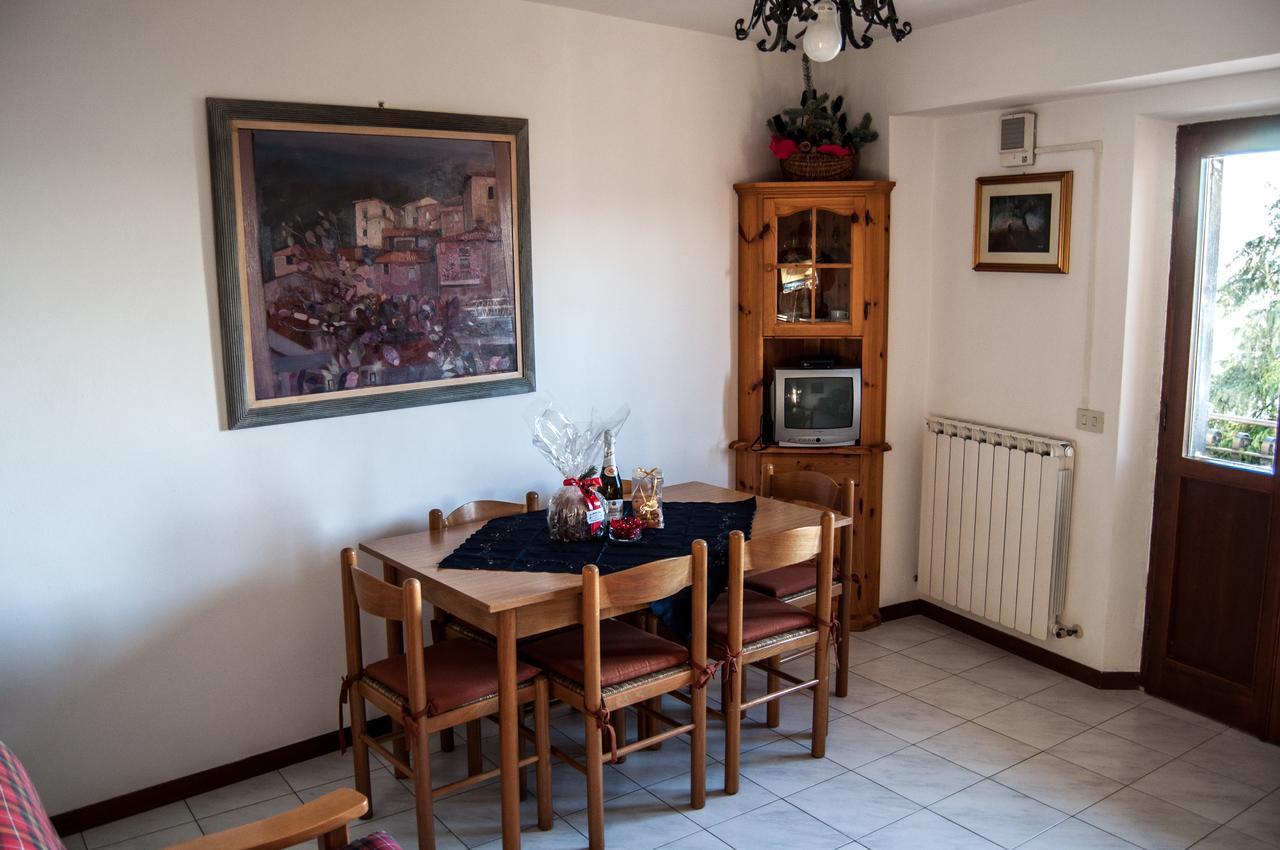 La Pietra Antica Albergo Diffuso Pieve Fosciana Exteriör bild