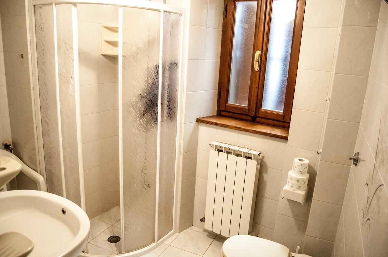 La Pietra Antica Albergo Diffuso Pieve Fosciana Exteriör bild